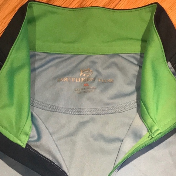 Southern Tide 1/4 Zip - Picture 3 of 3